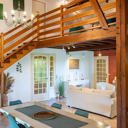 Maison 4 Pour 8 Personnes Hébergement de vacances