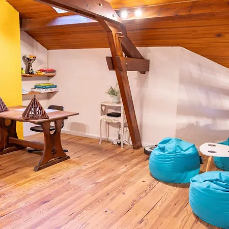 Maison 4 Pour 8 Personnes Ségos